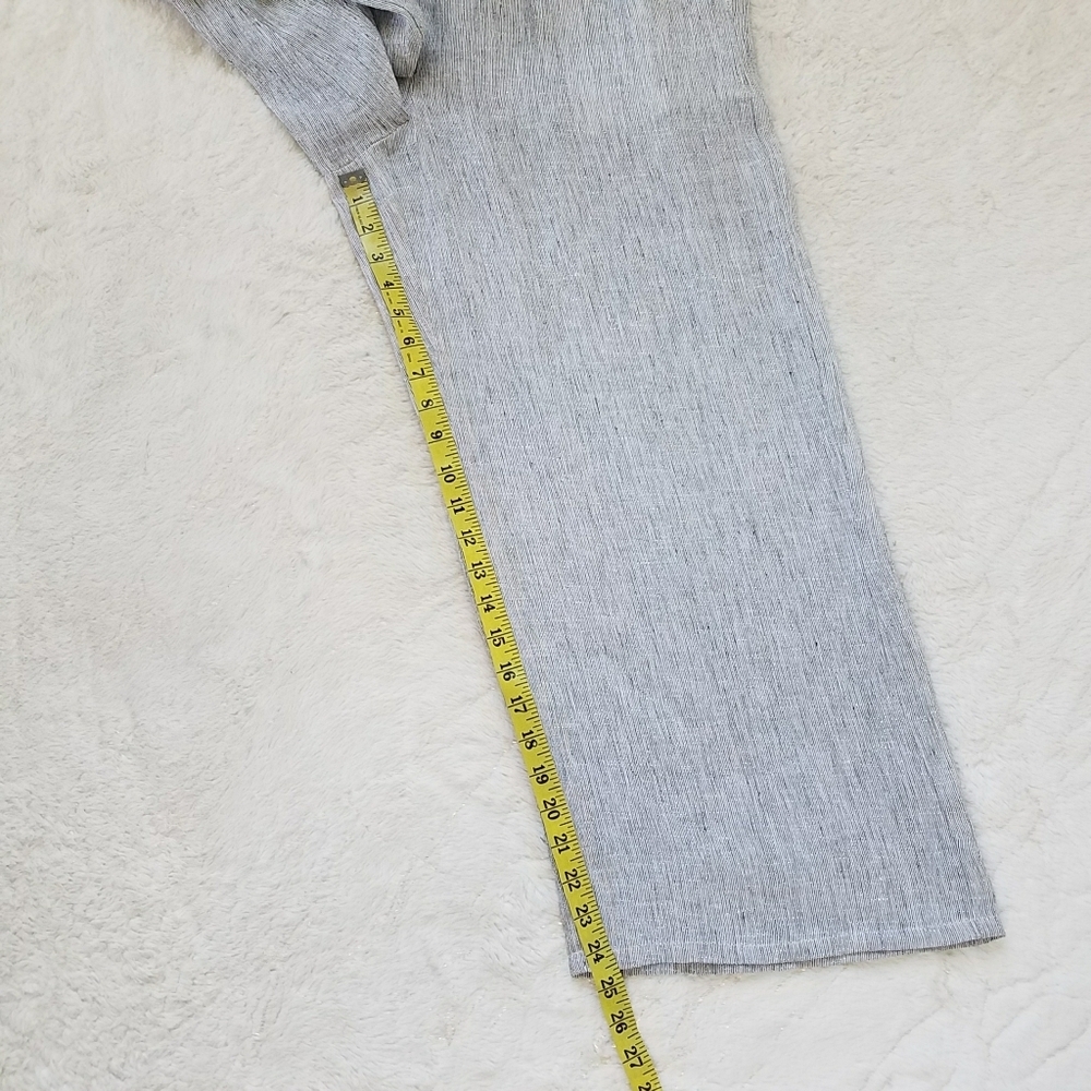 Eileen Fisher Linen Cropped Pants - Picture 3 of 9